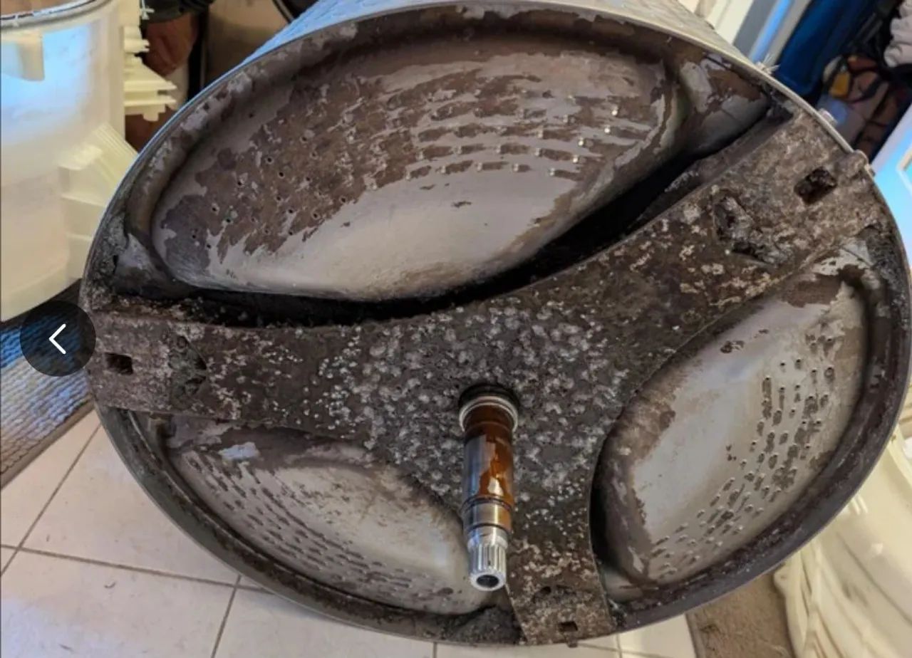Limpeza e higienização de maquina de lavar roupas  - Foto 2