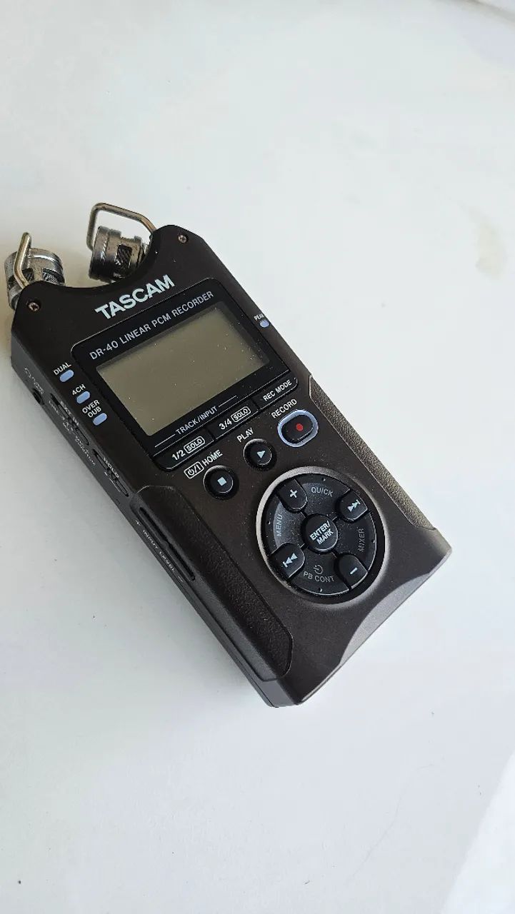 Gravador profissional Tascam DR-40 - Foto 2