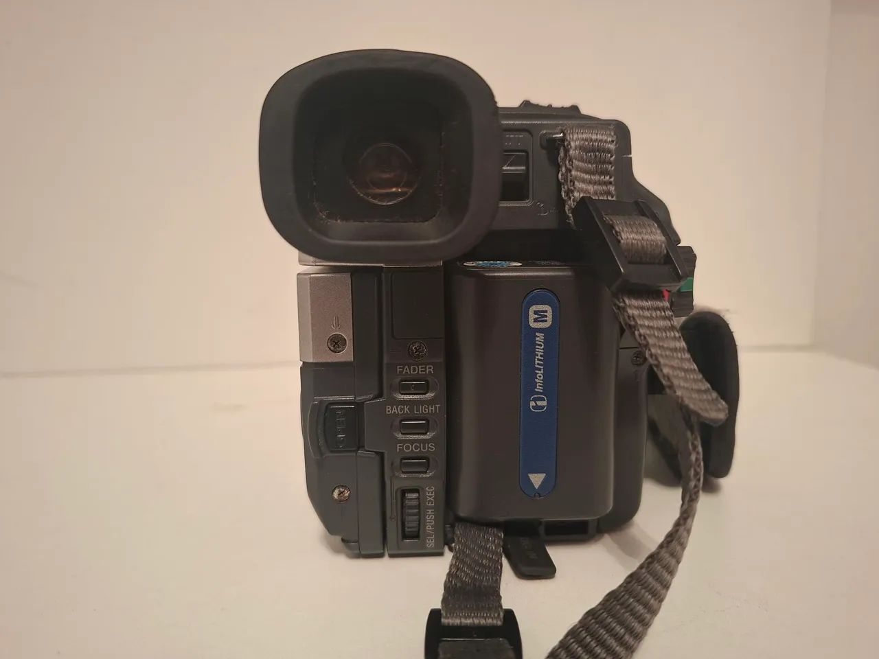 Filmadora hi8 - Foto 2