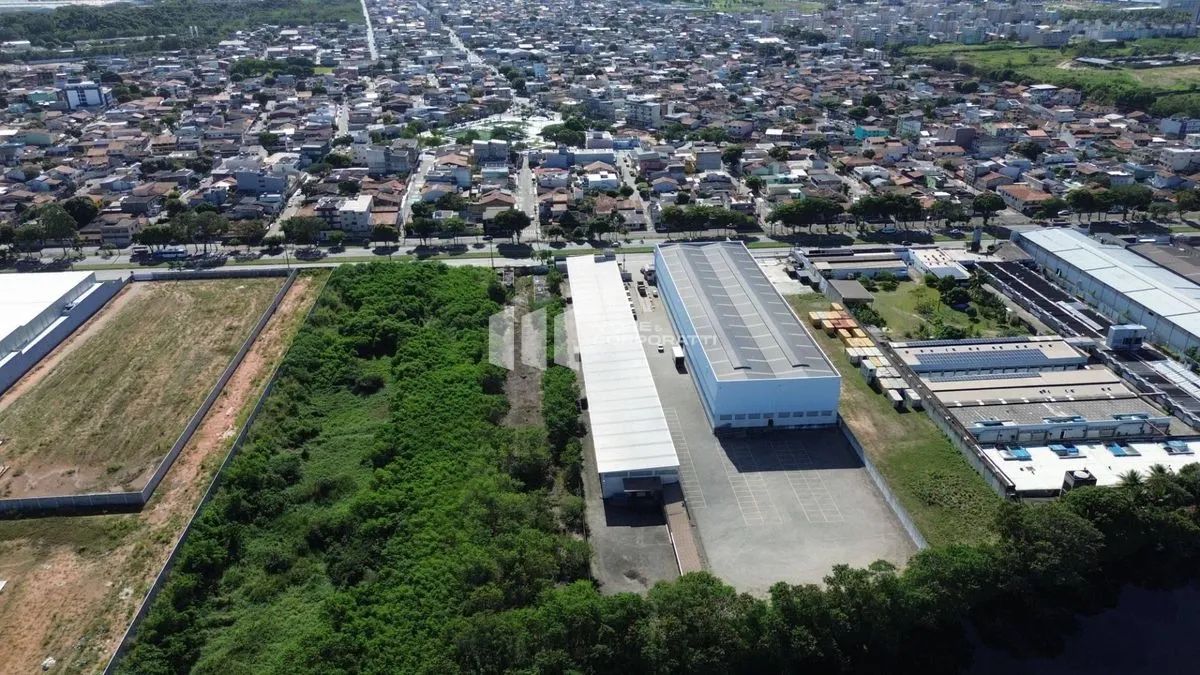 Galpão Comercial - 3000 m² - Jockey - Vila Velha/ES