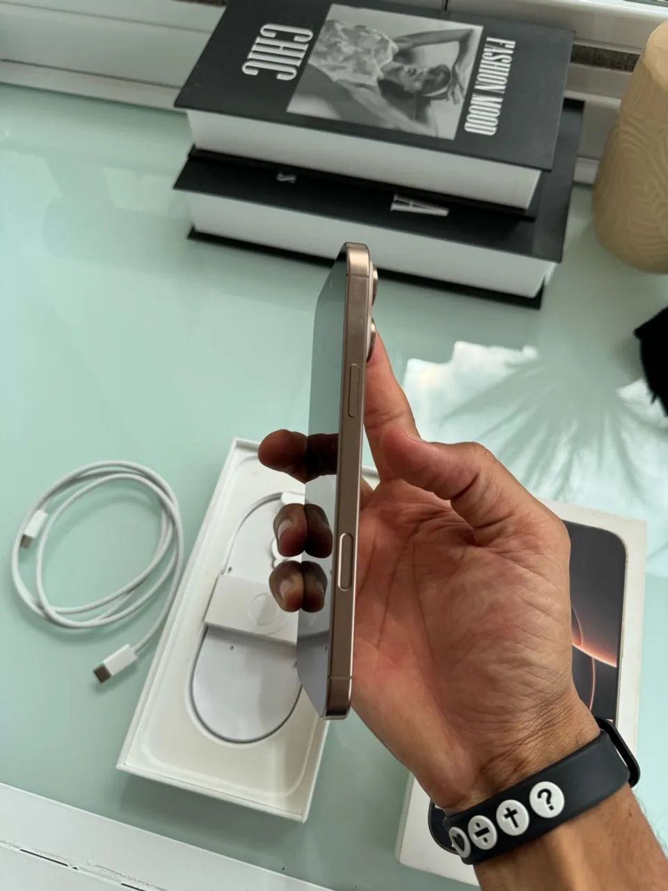 iPhone 16 pro Max 256gb bateria 89% todo original  - Foto 4