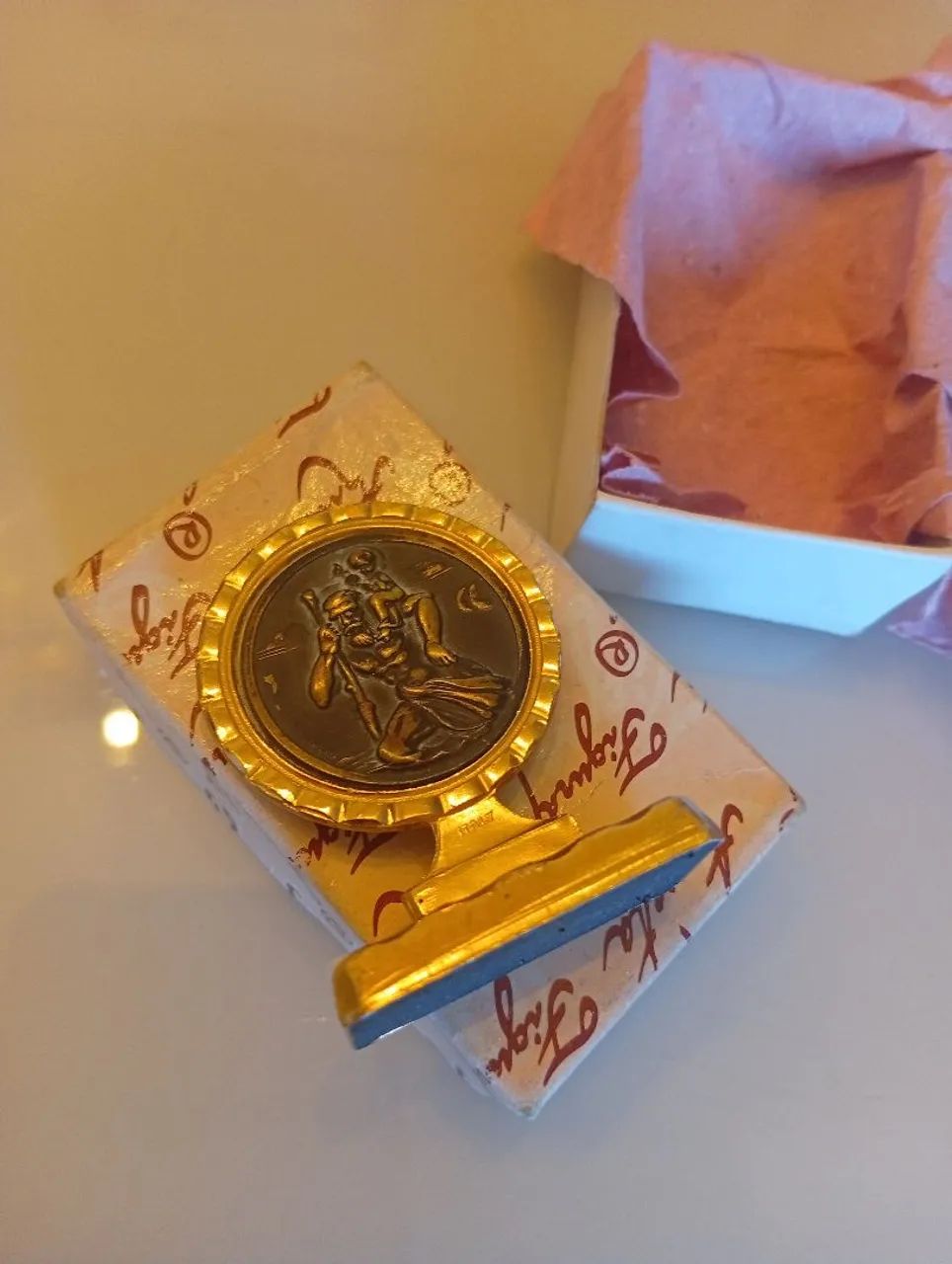 Medalha de mesa religiosa  - Foto 4