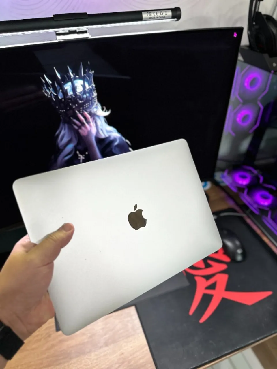 MacBook Air M2 Starlight - 8GB RAM / 256GB SSD - Apple M2