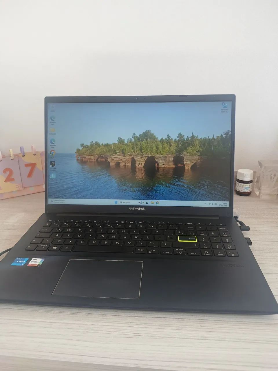ASUS VivoBook