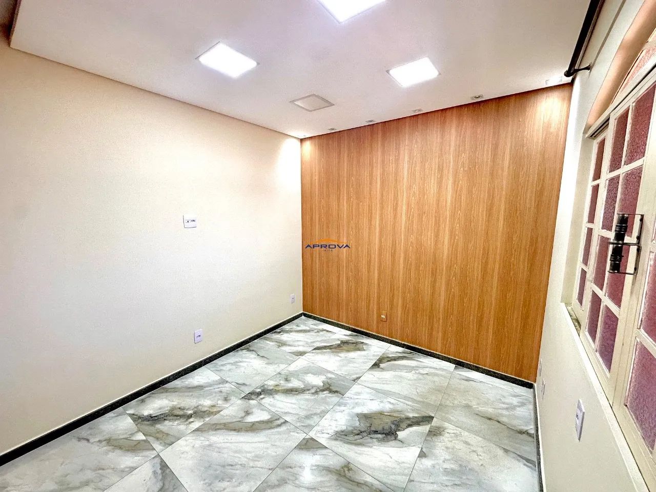 LOJA PARA ALUGAR NO BAIRRO CASTELO!!!