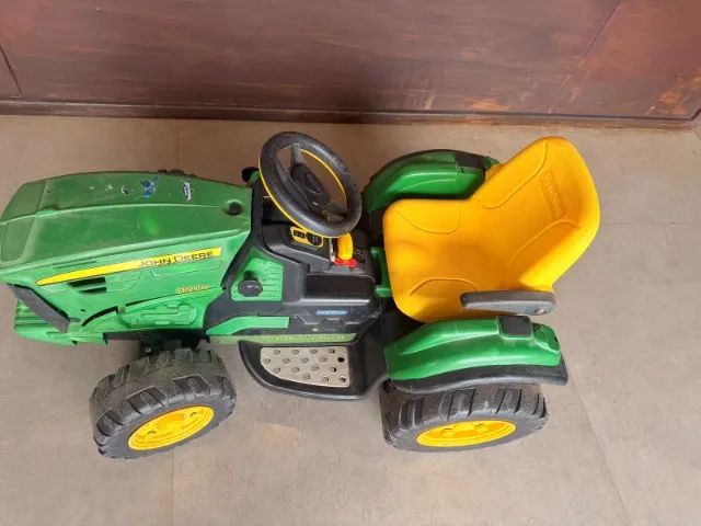 Trator Crianças John Deere  - Foto 2