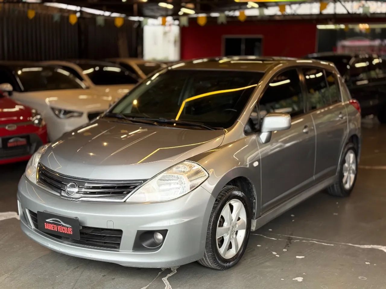 Nissan Tiida 2013