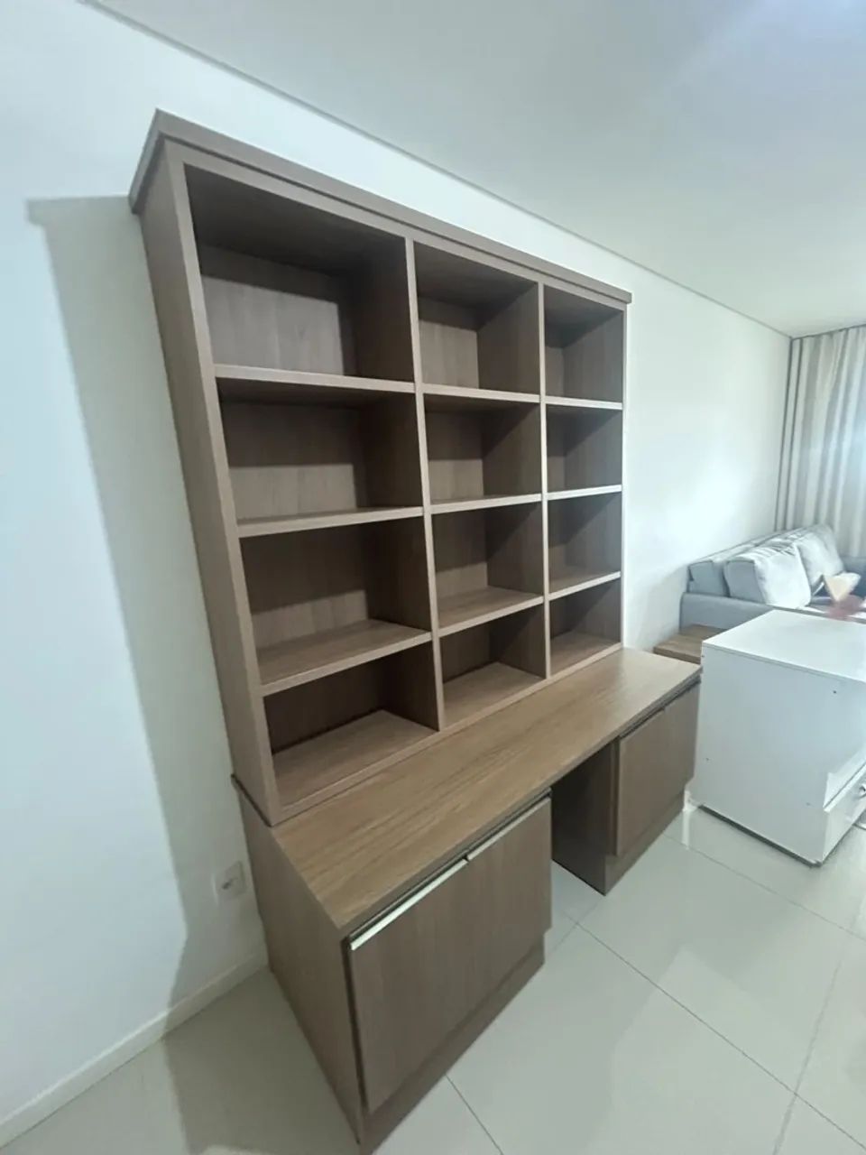 Estante de sala 