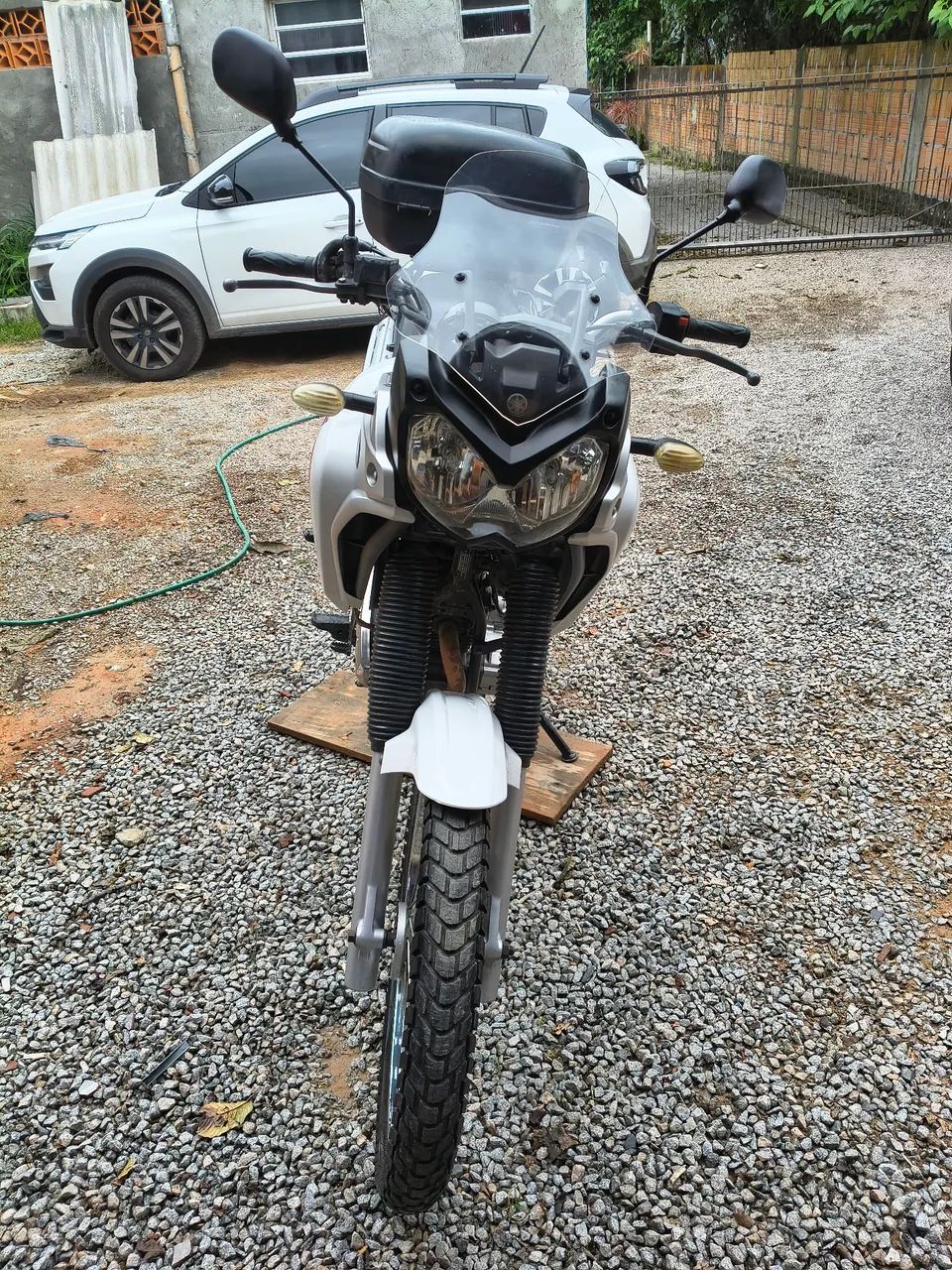 Moto Ténéré 250 - Foto 2