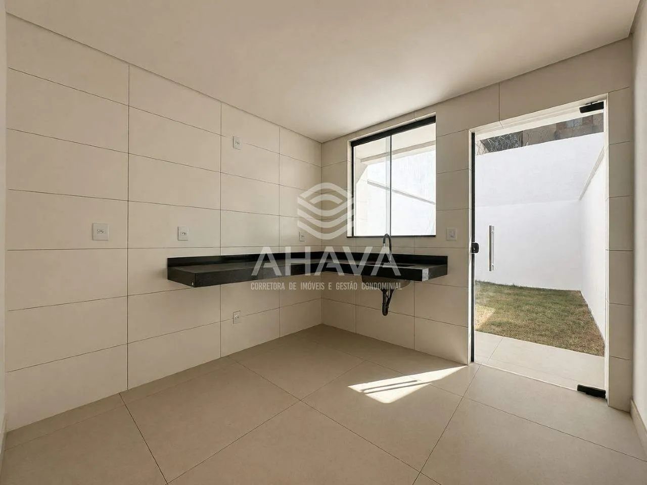 Casa Geminada com 2 Quartos sendo 2 Suítes - 78 m² - Próximo a Avenida Central - Copacaban - Foto 5