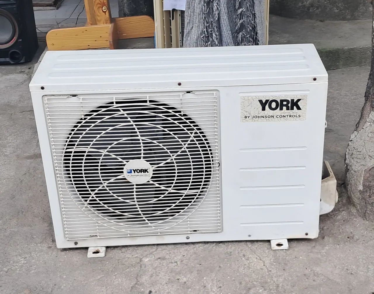 Ar condicionado Split York 12000 btus