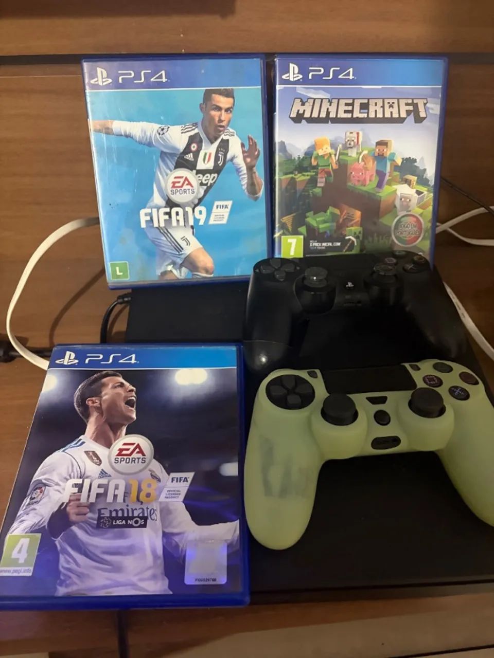 PS4 - Foto 3