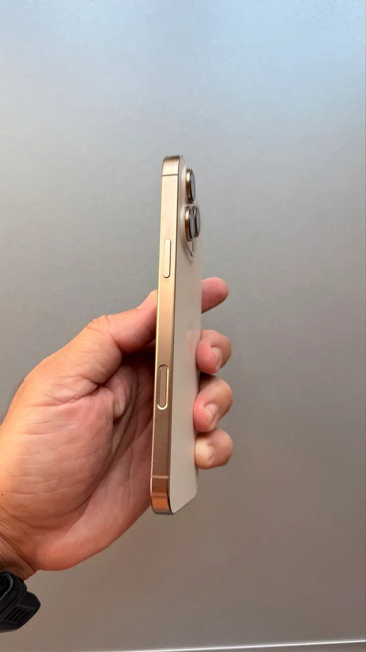 IPhone 16 pro max 256gb  - Foto 2