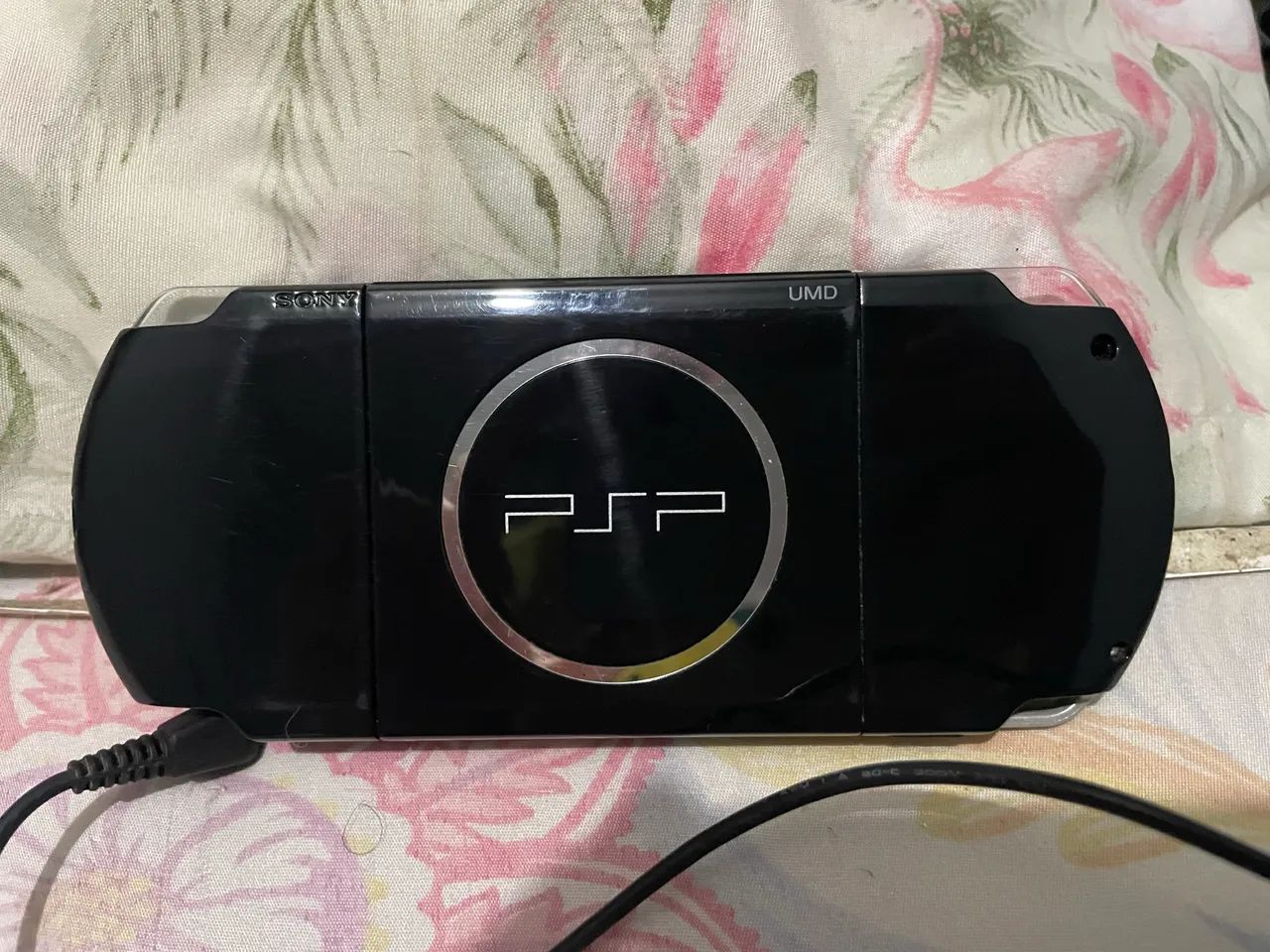 PSP 3000 EM ÓTIMO ESTADO 