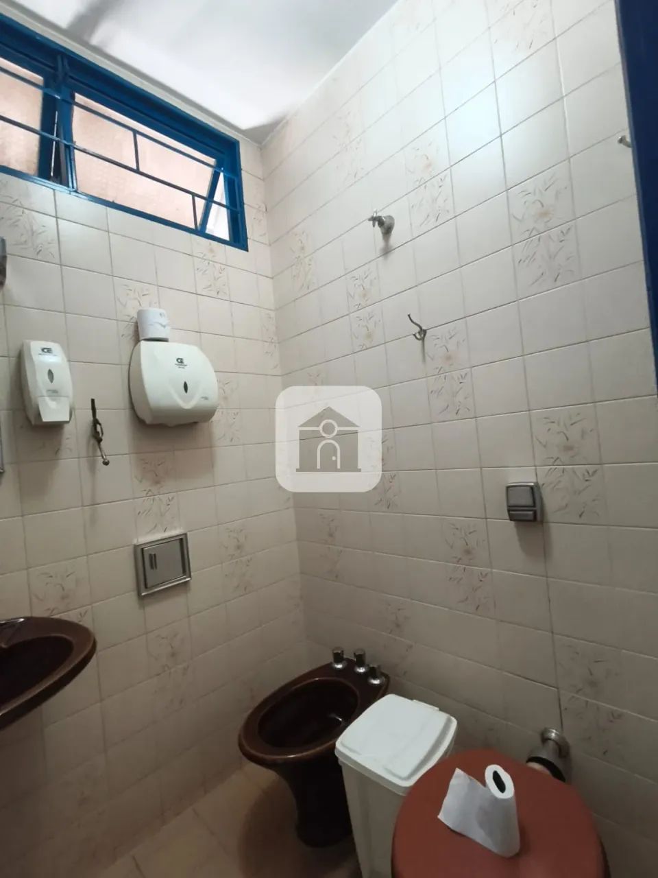 Venda de Prédio Comercial e Barracão no bairro Bosque - Foto 5