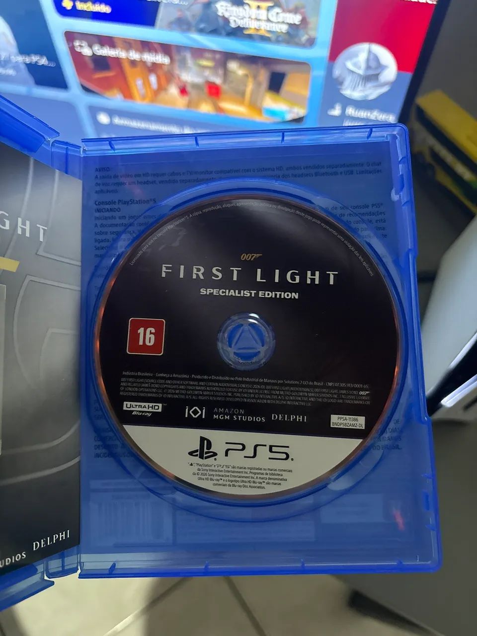 007 First Light PS5 - Foto 2
