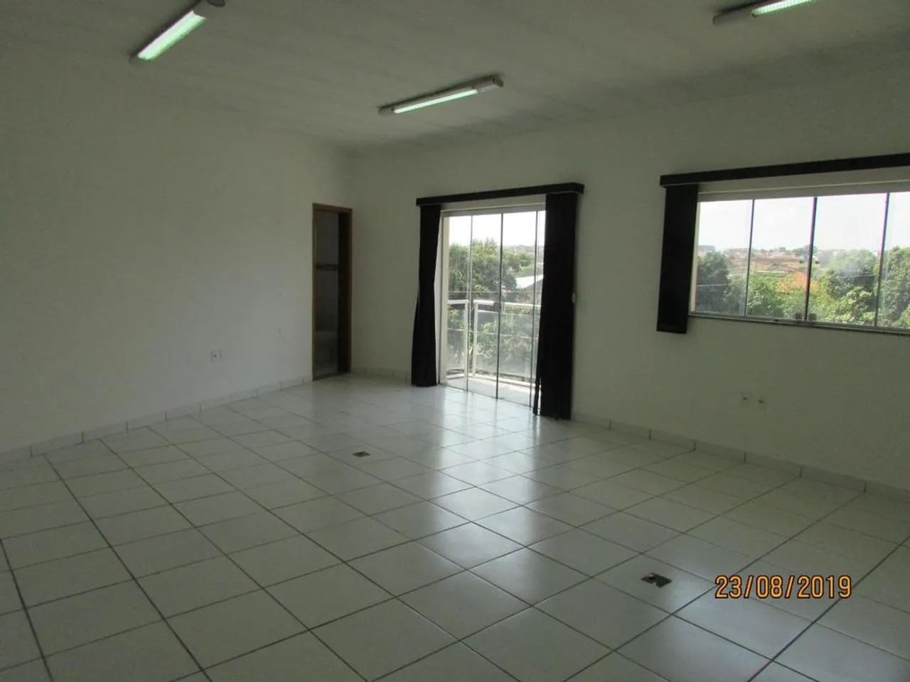 Sala para alugar em Sumaré, Centro, com 40 m², Avenida Júlia Vasconcelos Bufarah - Foto 2