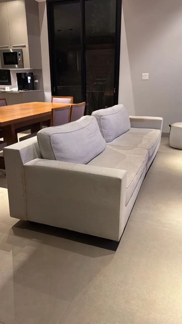OPORTUNIDADE SOFÁ E PUFFS PARA SALA