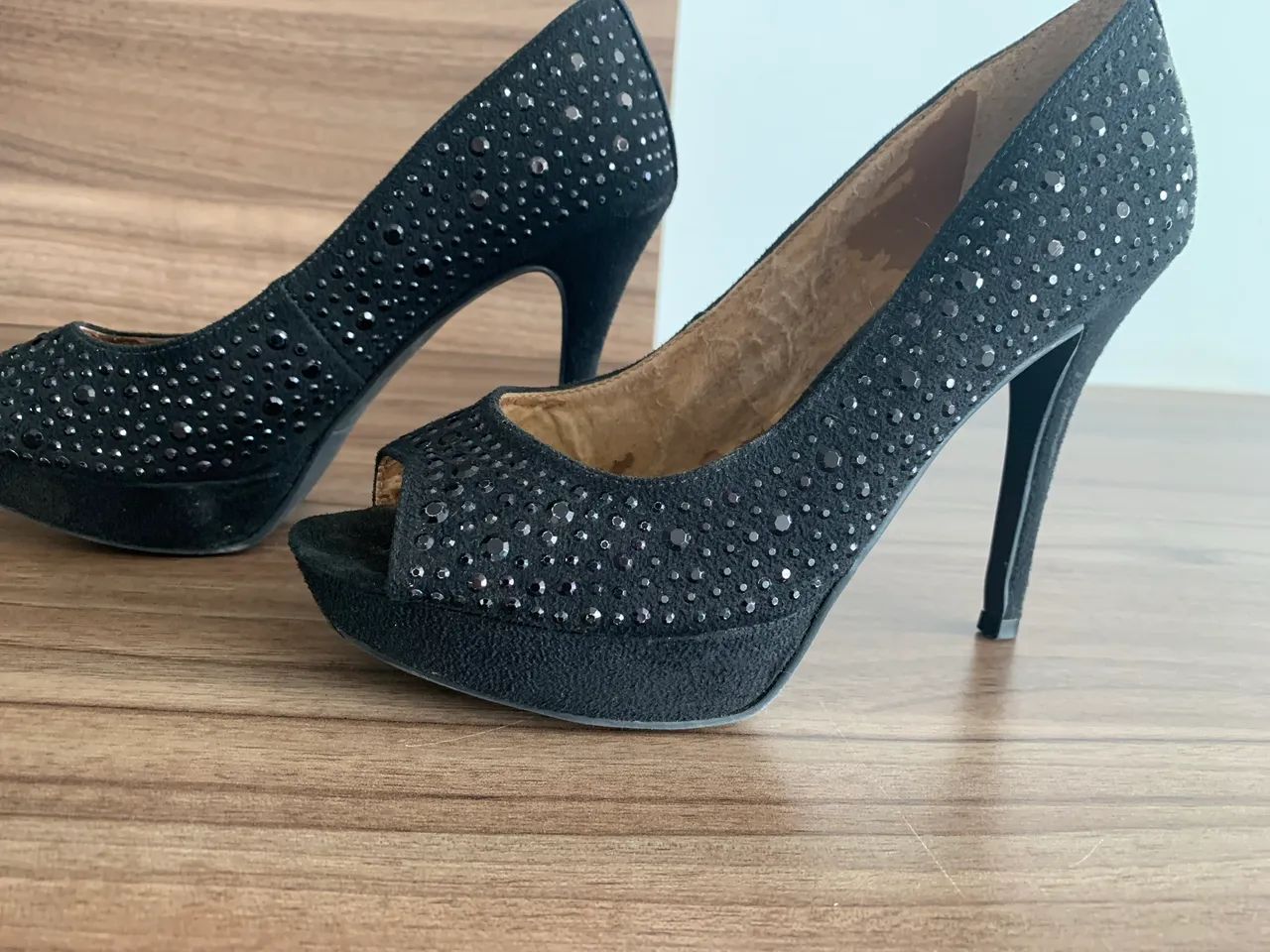 Sapato clássico estilo Peep Toe com salto 11cm da Corello número 36