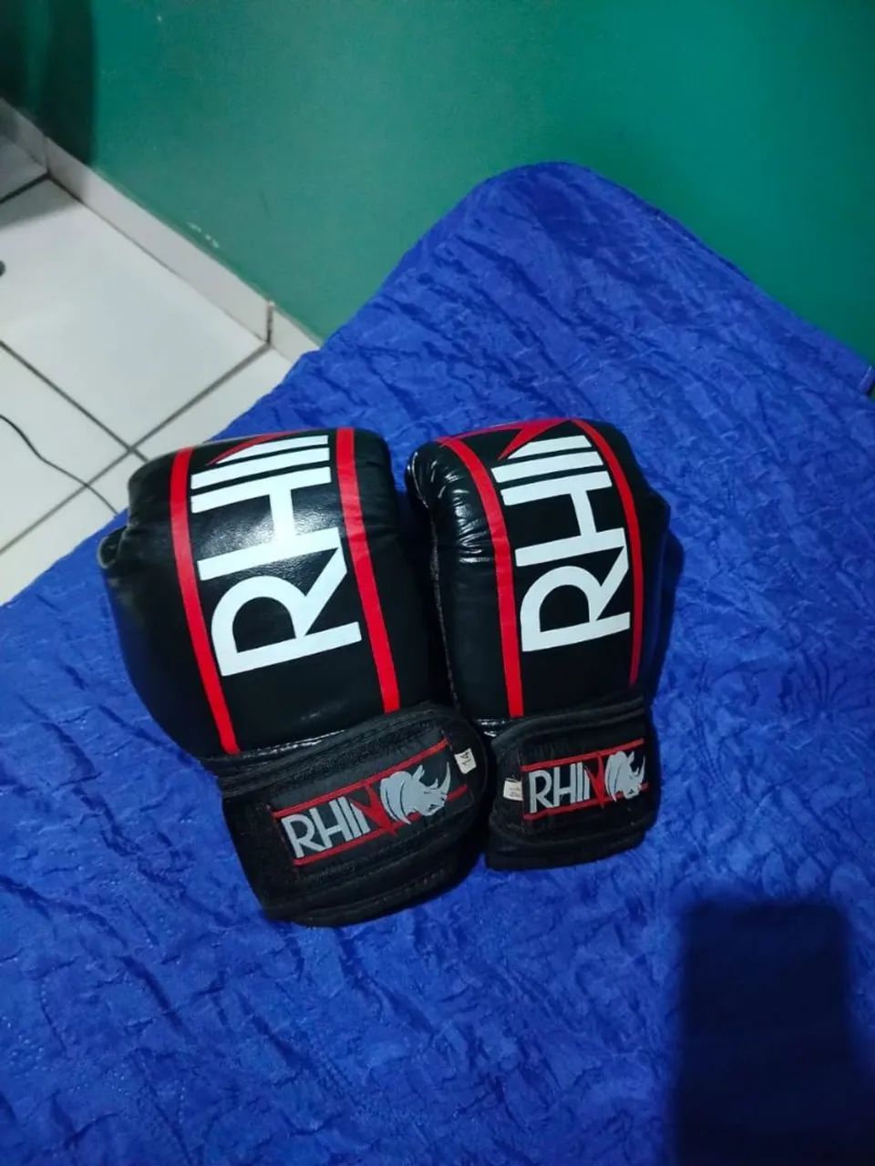 LUVA DE BOX 
