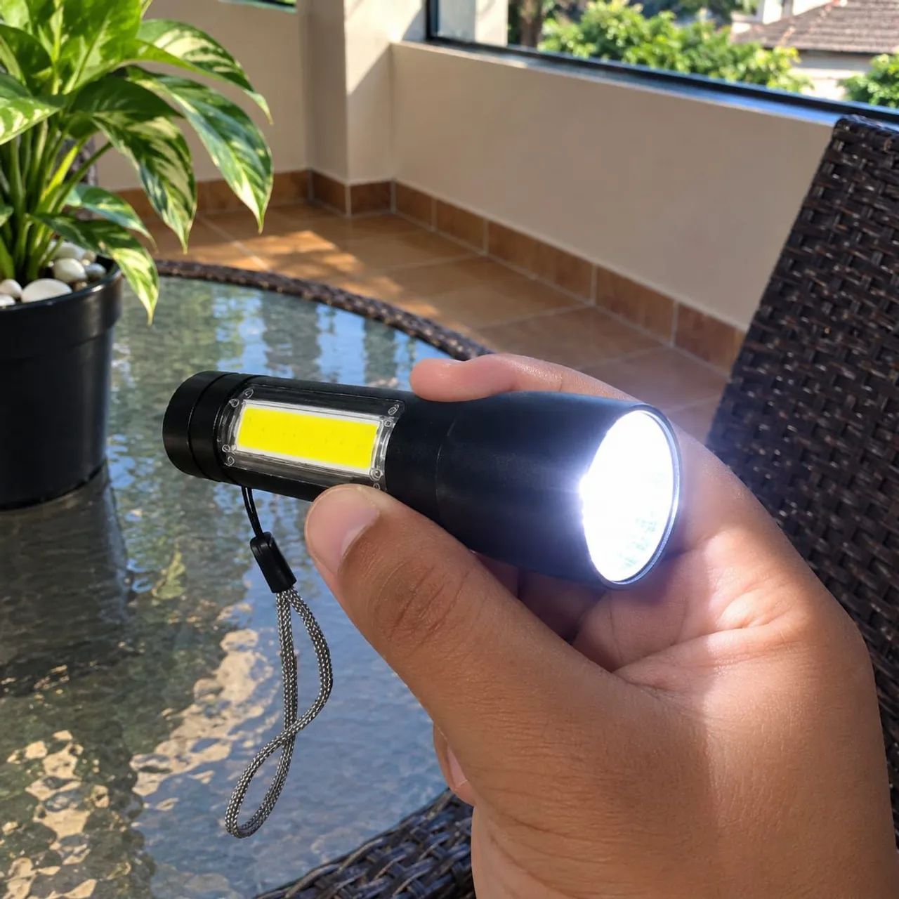 Lanterna Militar Com Led Na Caixa - Foto 3