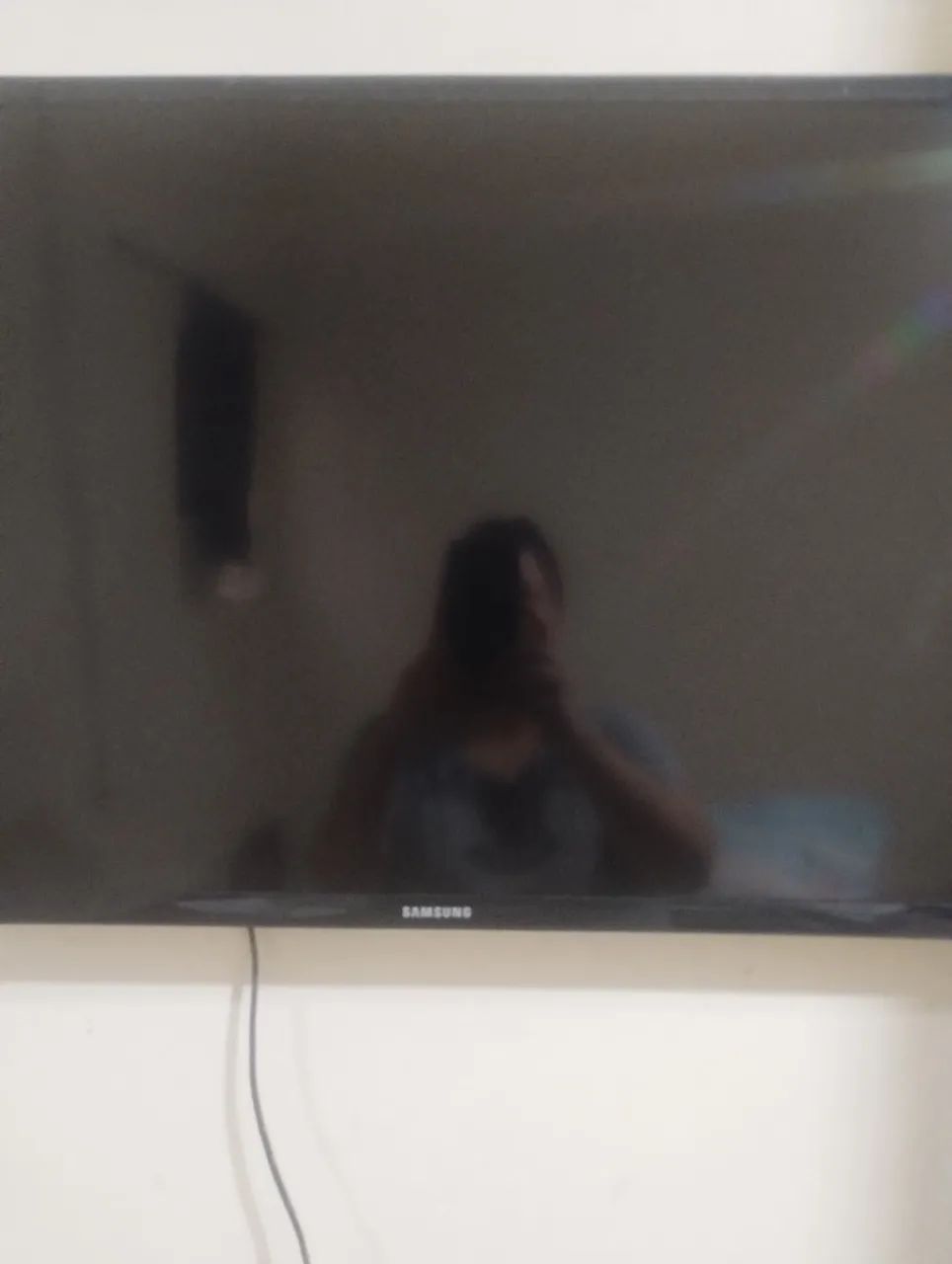 Tv Samsung 32 polegadas não é smart funcionando perfeitamente  - Foto 2