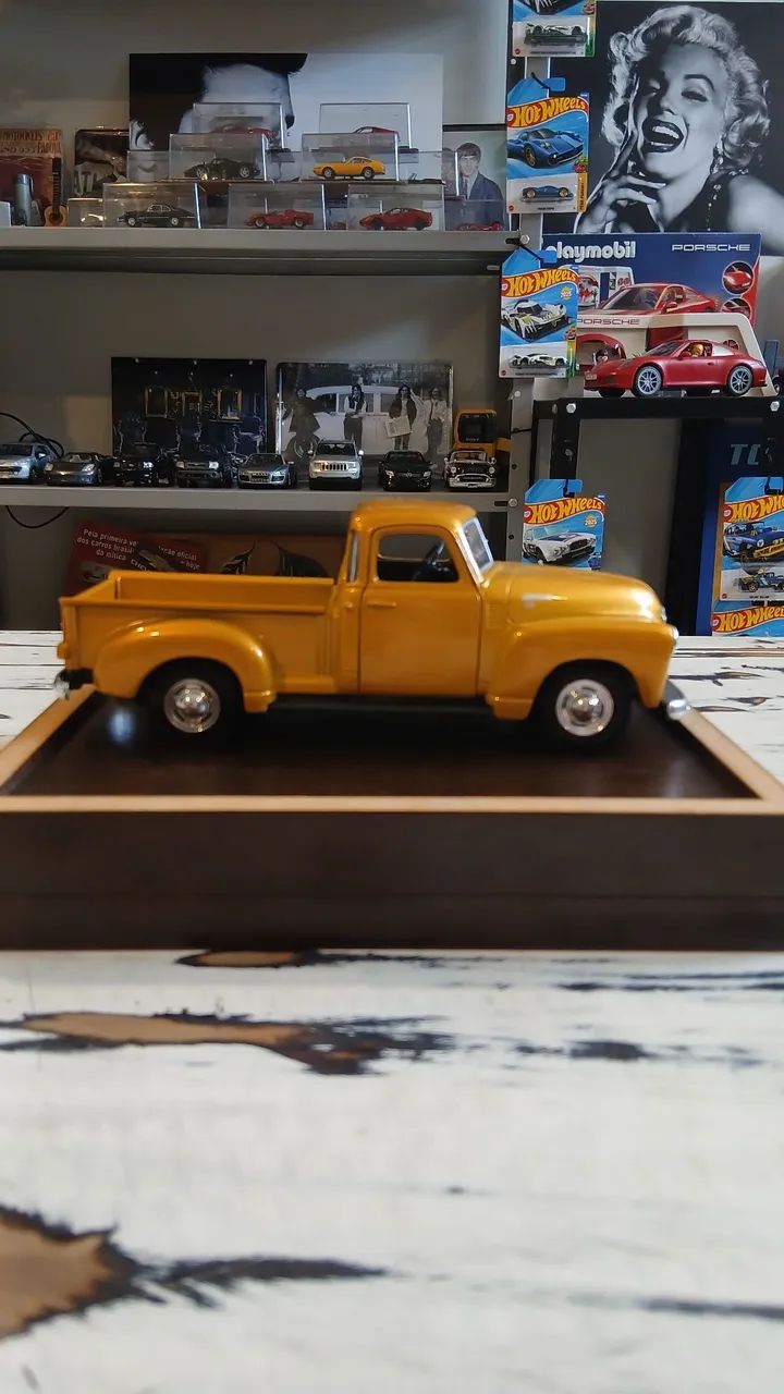 Chevrolet 3100, 1950. Escala 1:25. Da Maisto