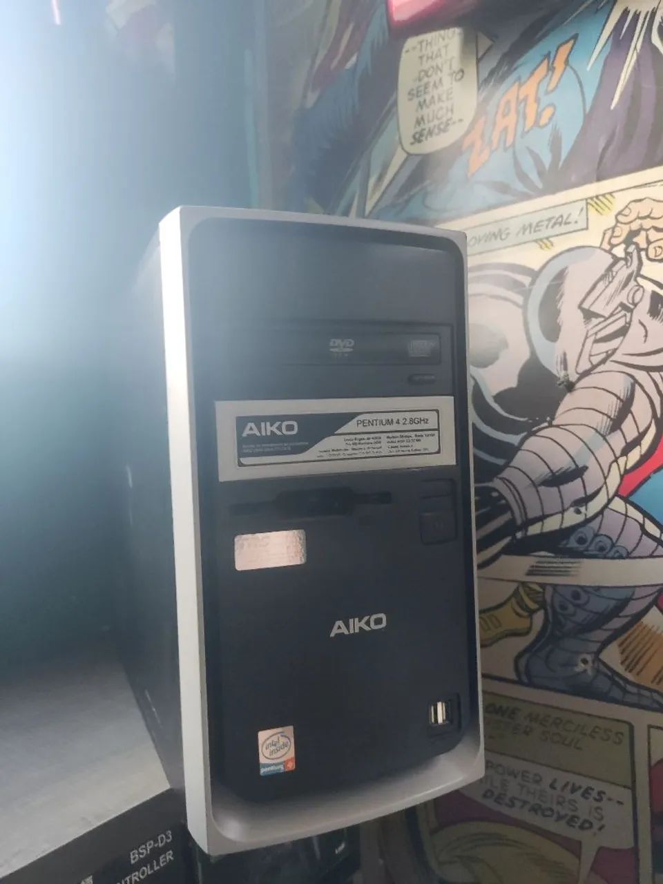 Computador Retrô AIKO Completo - Pentium 4 2.8GHz - 4GB RAM - Ideal Windows XP