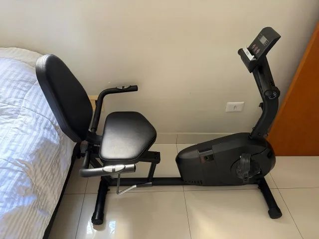 Bicicleta Ergométrica Reclinada com Visor Digital (Ótimo Estado) - Foto 2