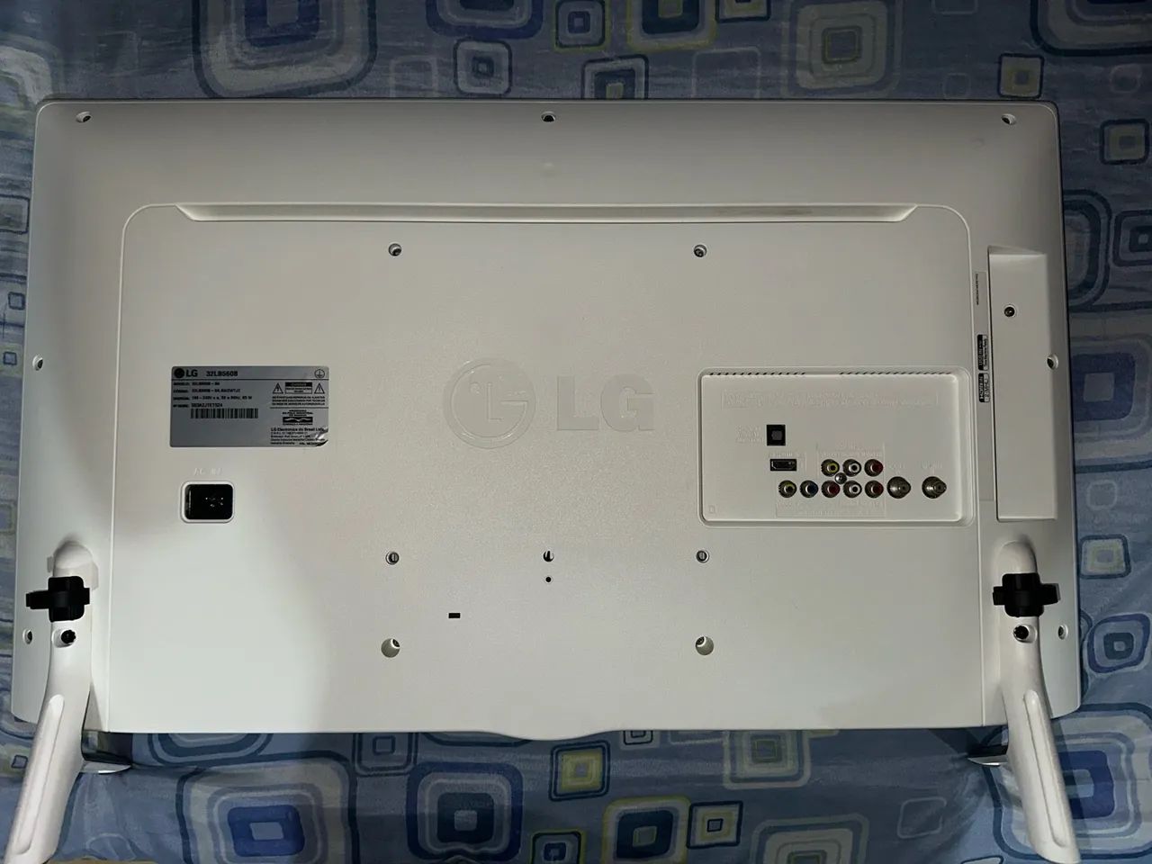 TV LG 32 MUITO CONSERVADA NÃO É SMART ( ENTREGO ) - Foto 2