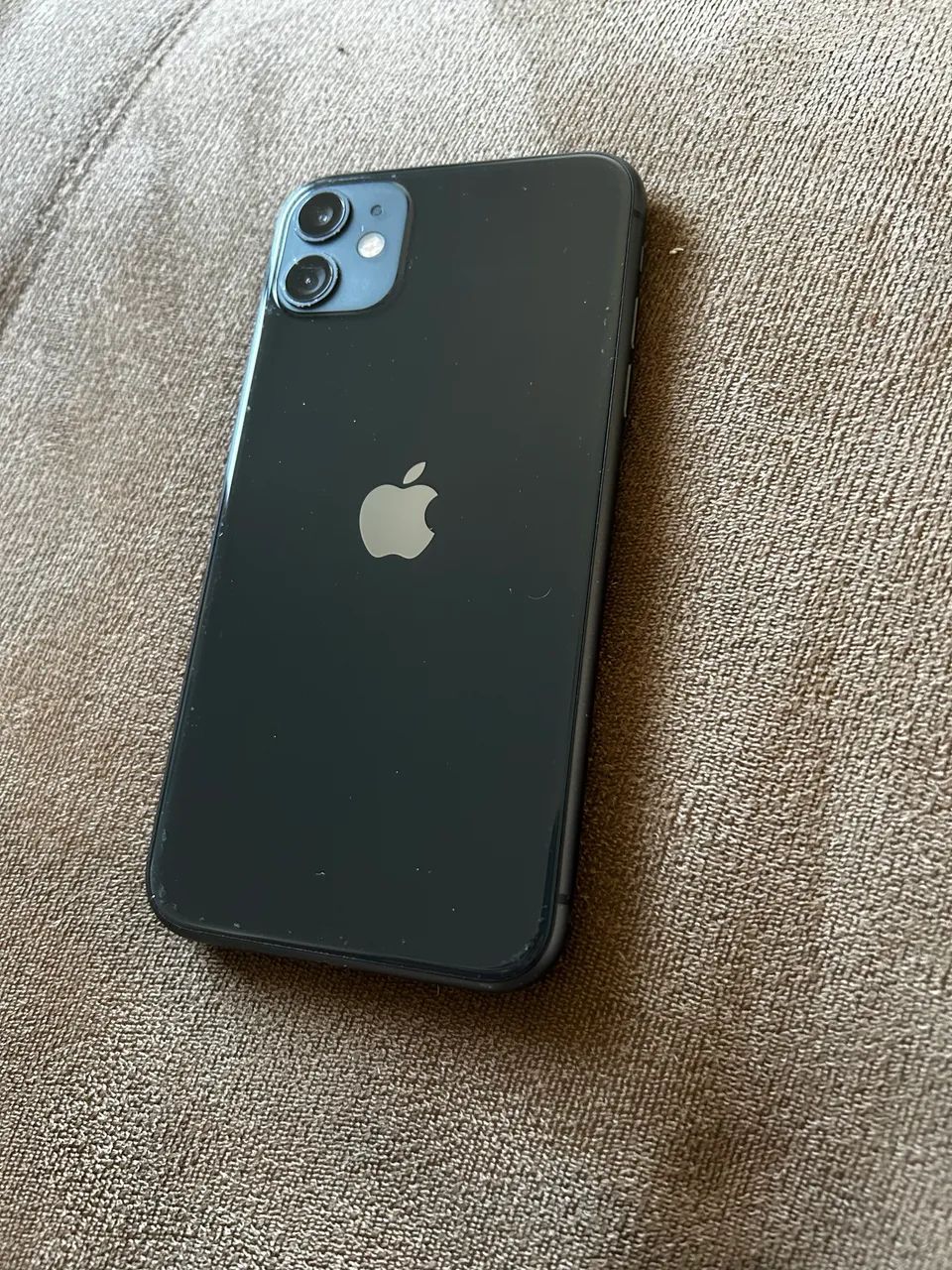 IPHONE 11 bem conservado - Foto 2