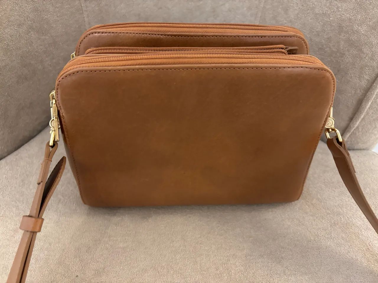 Vendo bolsa Corello de couro legítimo! - Foto 2