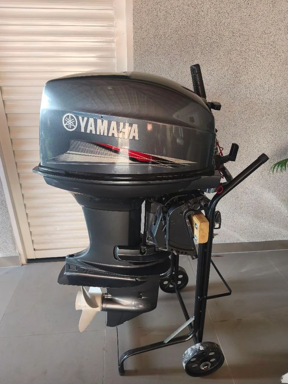 Motor de Popa 40HP Partida Manual 2012