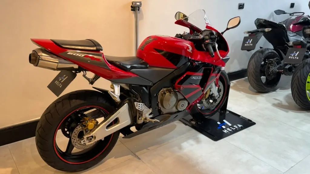 HONDA CBR 600 RR - Foto 3