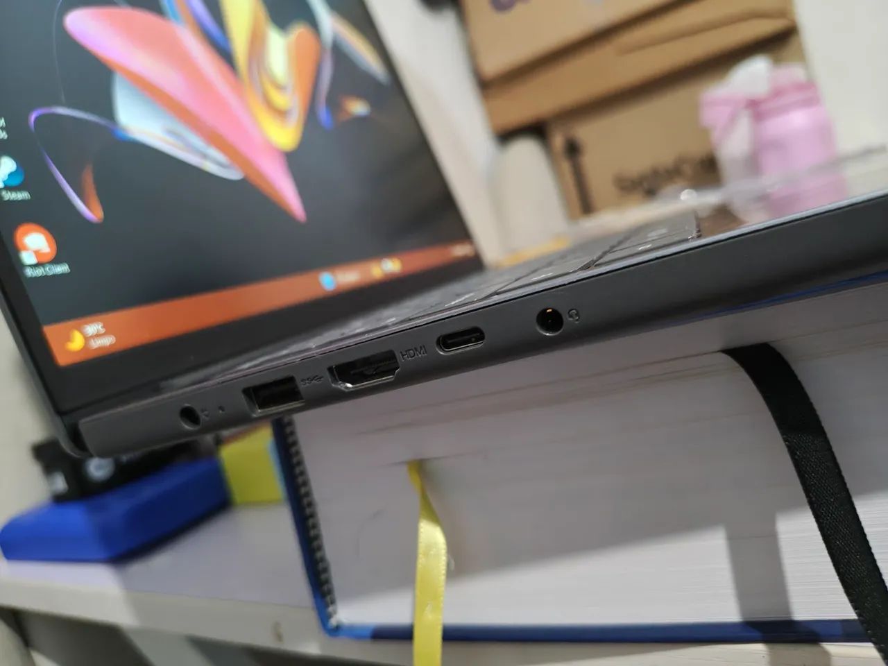 Notebook Lenovo i7 8g RAM 512 SSD  - Foto 4