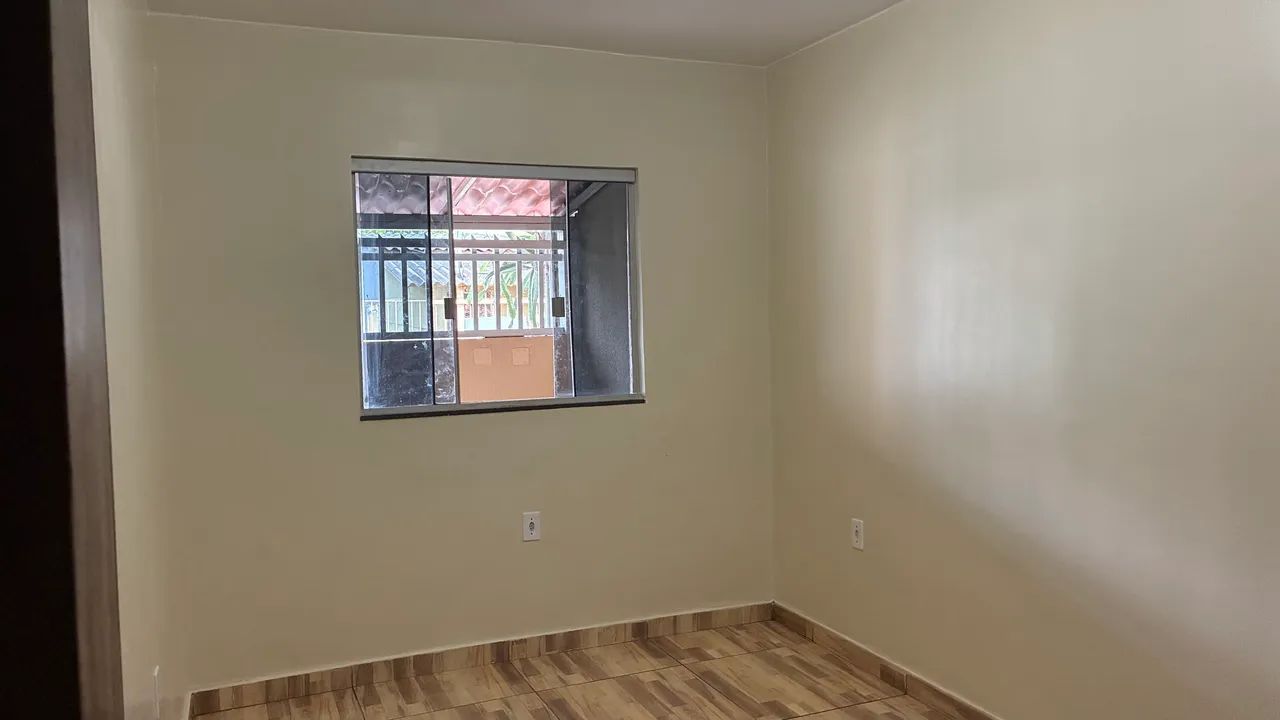 Vendo casa de esquina nascente Qr01 - Foto 4