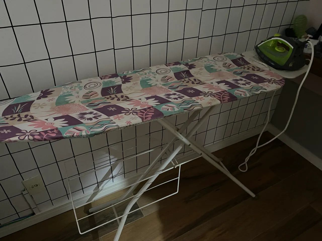 Tábua de passar roupa - Foto 4