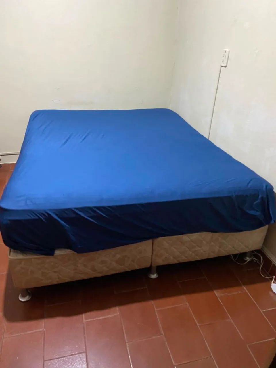 CAMA QUEEN  - Foto 2