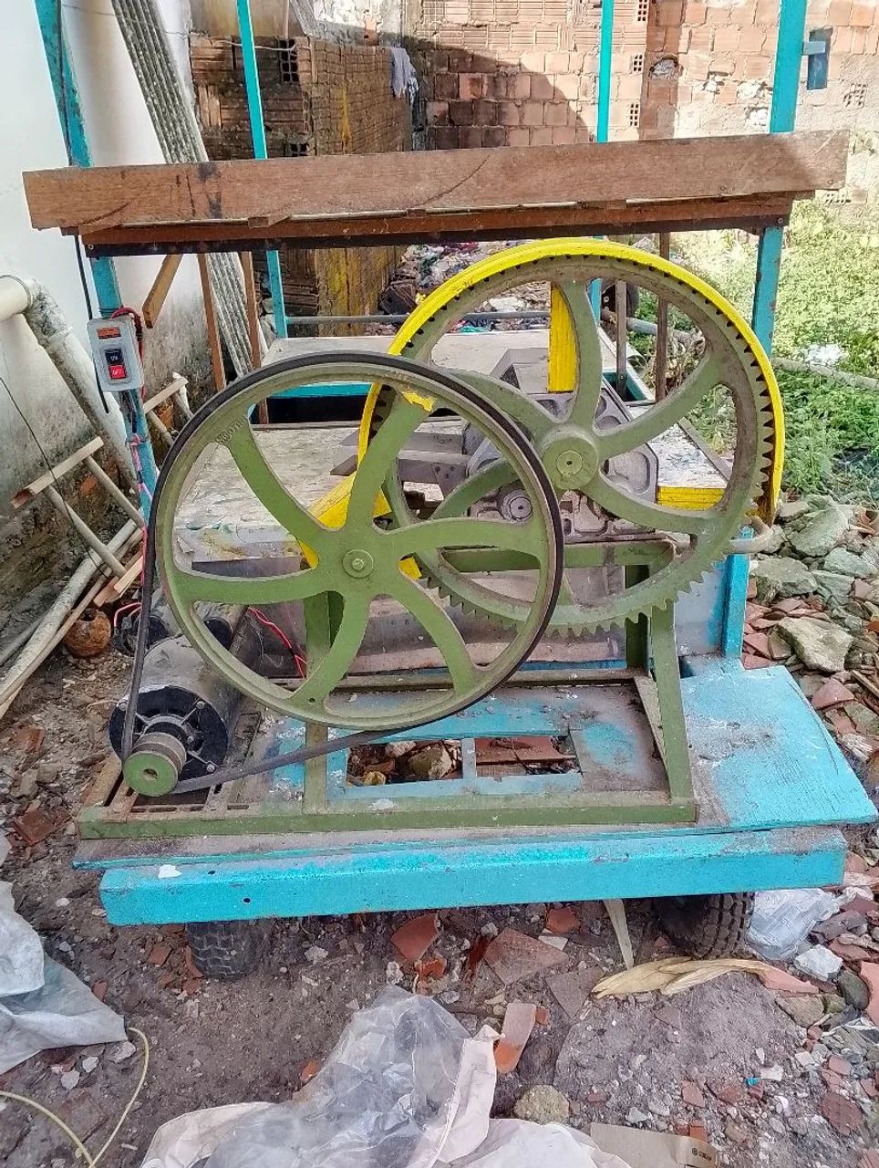 Engenho de caldo de cana eletrico