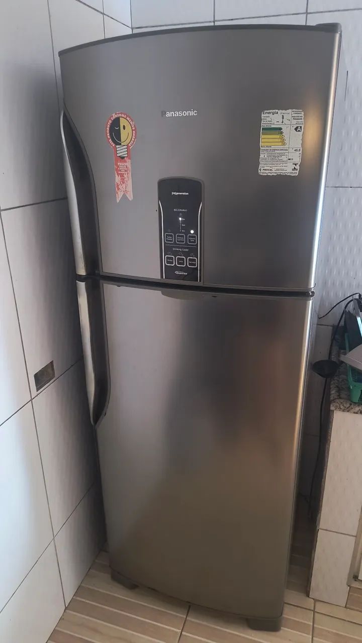 Geladeira bem conservada, funcionando perfeitamente  - Foto 3