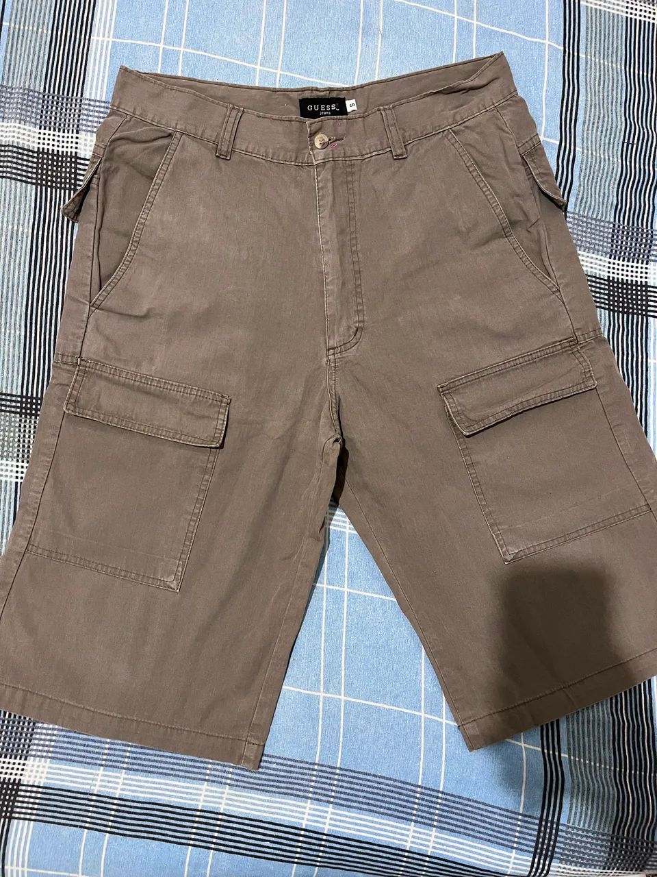 Bermuda Guess 42