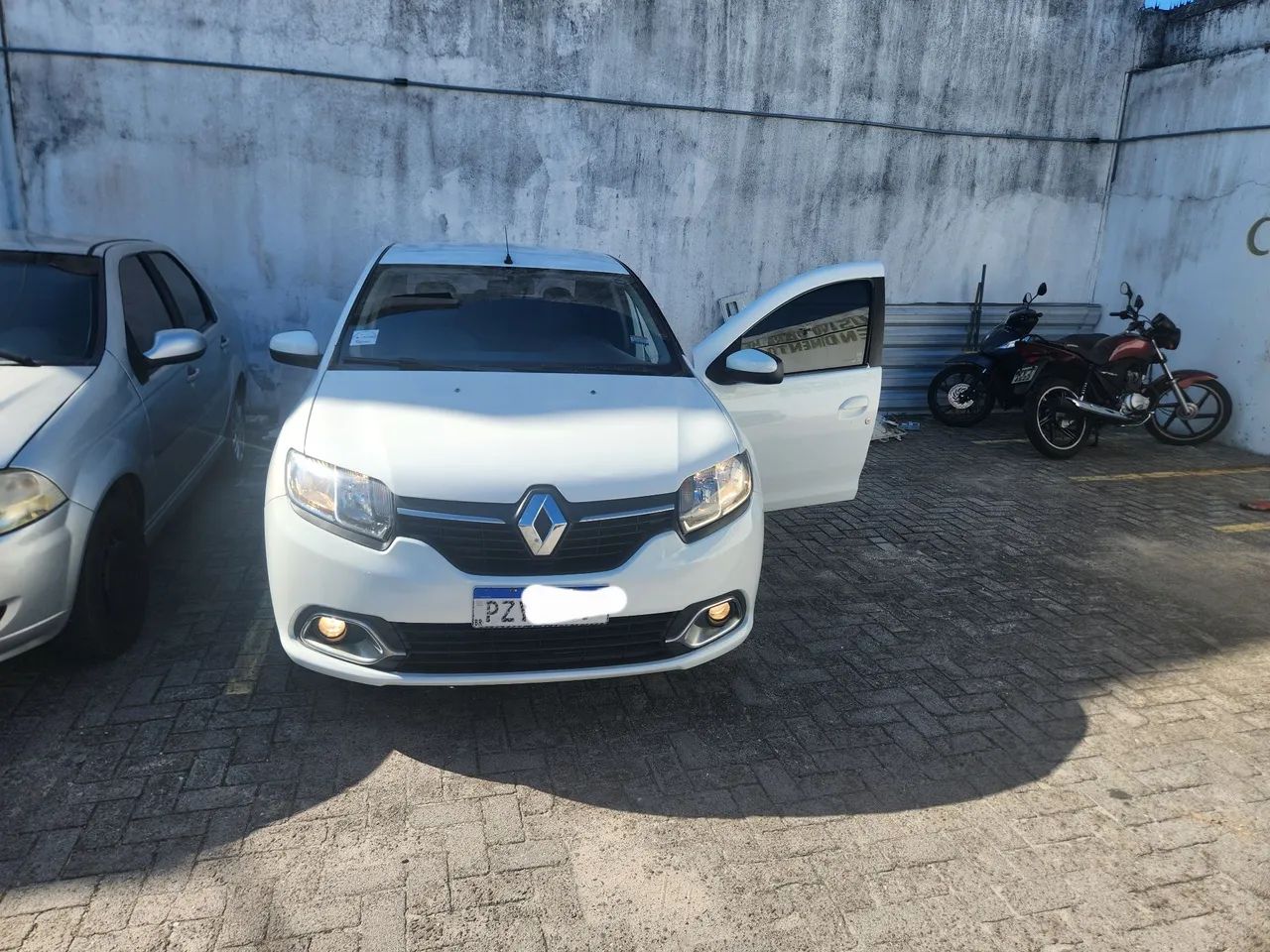 Renault Logan Expression Flex 1.0 12V 4P 2018 - Foto 2