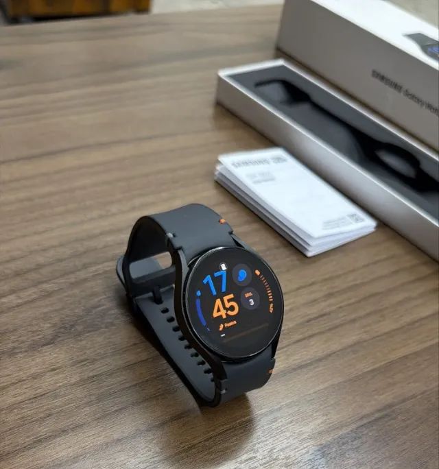 Samsung galaxy Watch FE 40mm - Foto 3