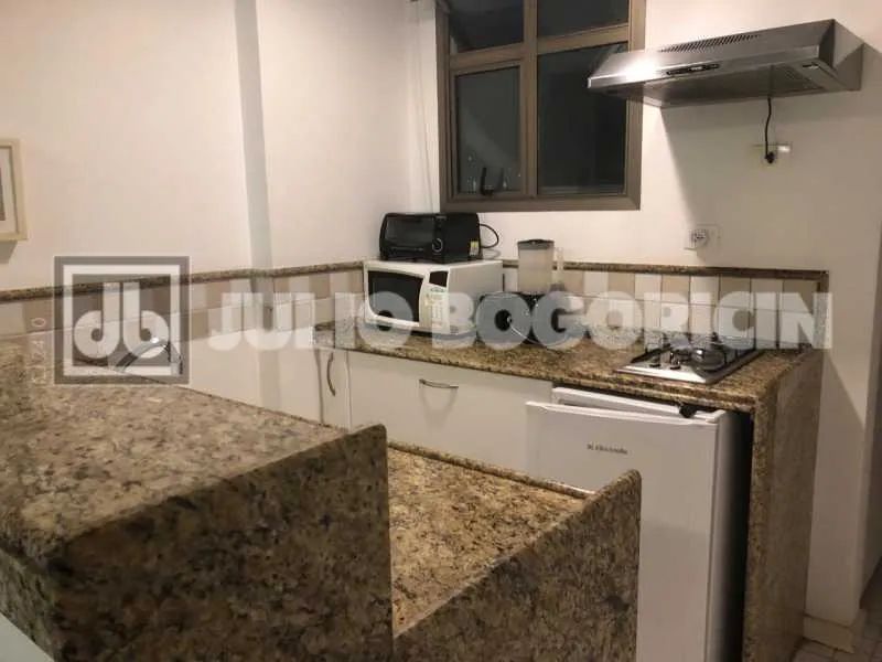 BORGES DE MEDEIROS, QUARTO E SALA 40M2 COM VAGA E SERVIÇOS - Foto 3