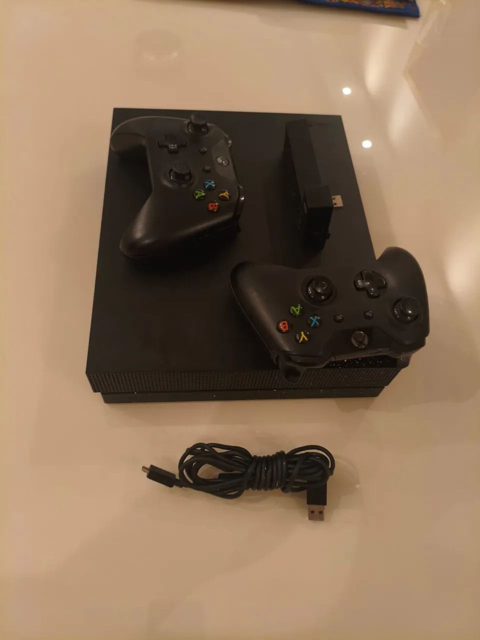 X Box One X 1t