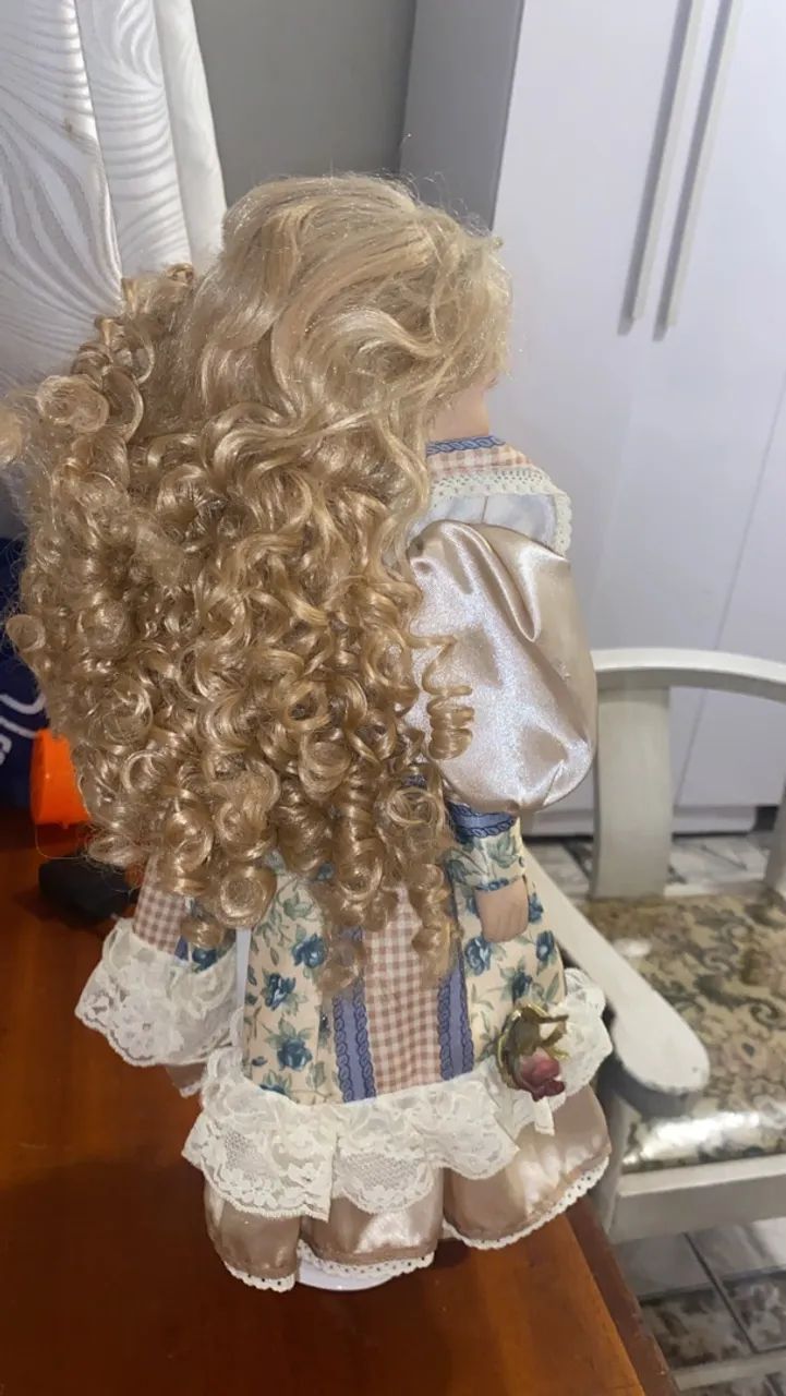 Boneca de porcelana  - Foto 2