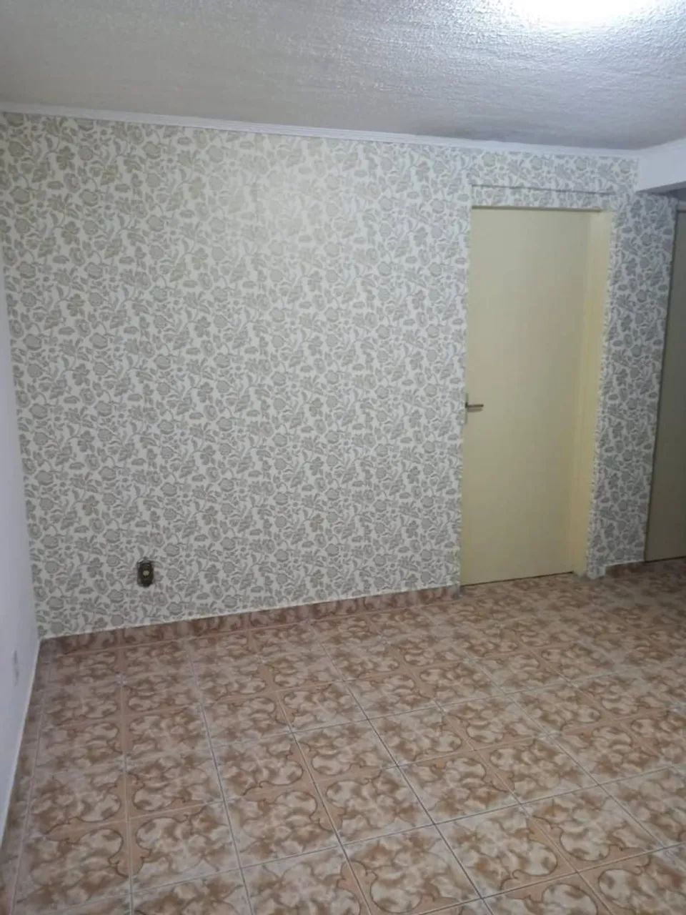 Vendo ou troco  carro - Foto 4