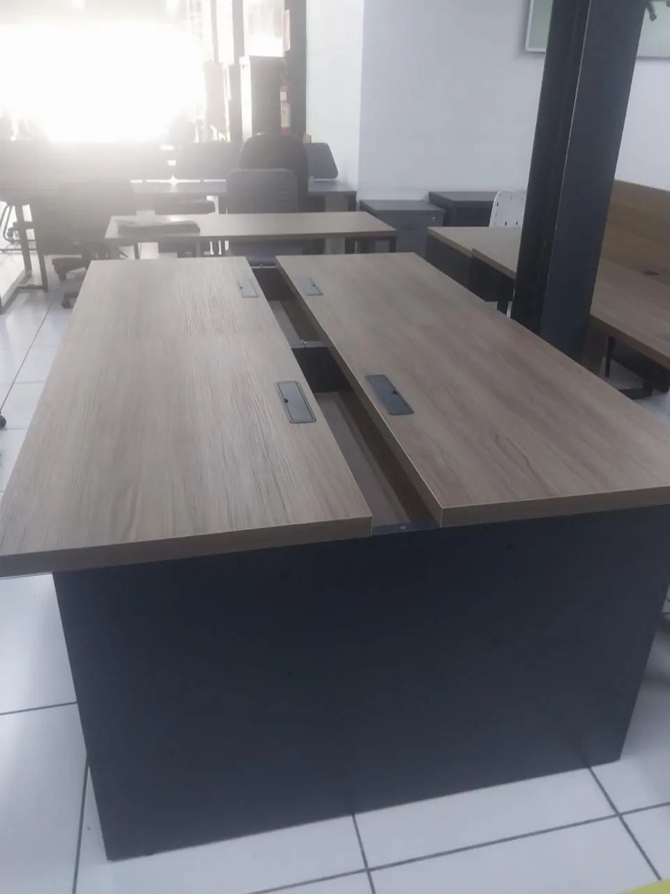 Estação/Mesa de trabalho com 02 lugares - Foto 3