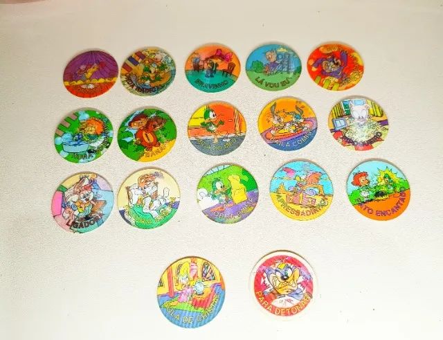 Lote com 41 Tazos Elma Chips - Looney Tunes & Companhia + Batedor Patolino ? - Foto 4