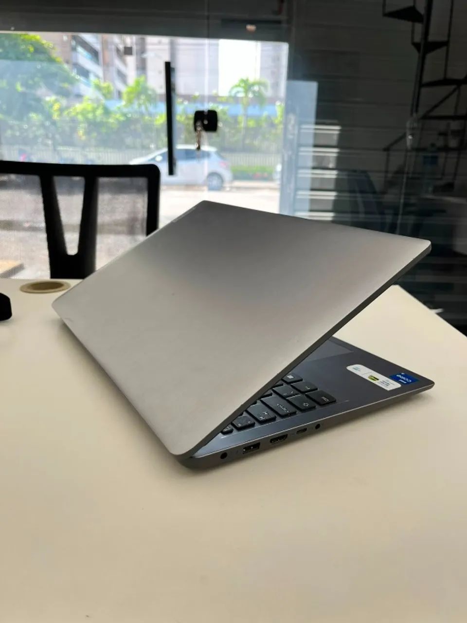 NOTEBOOK LENOVO i5 11a 8GB RAM + P. VÍDEO - Foto 3